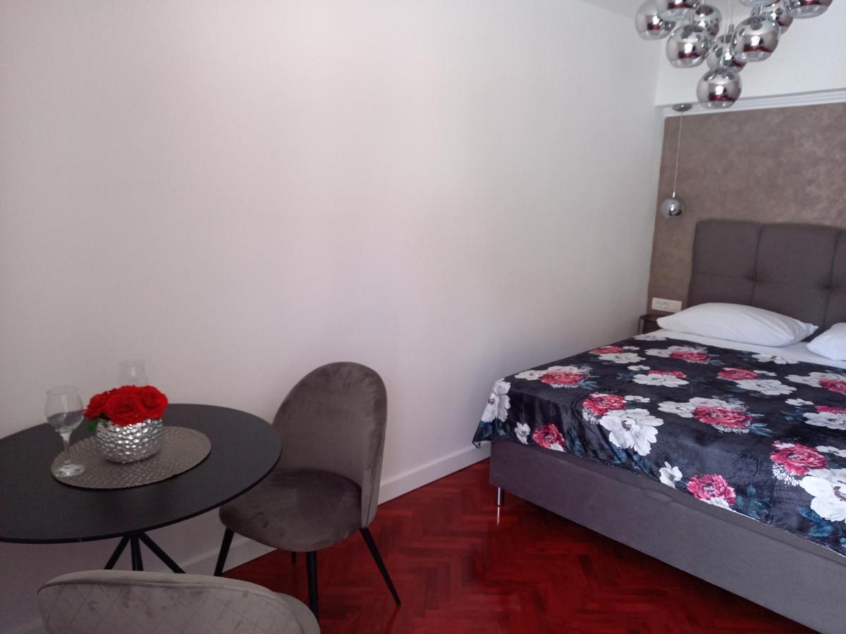 Benic Apartment *